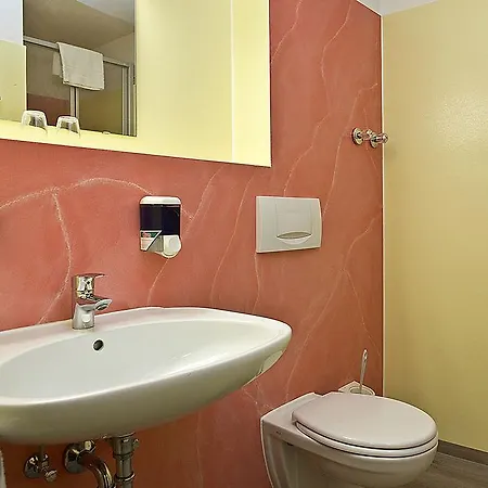 Apartmenthaus Rottalblick מלון דירות 3*