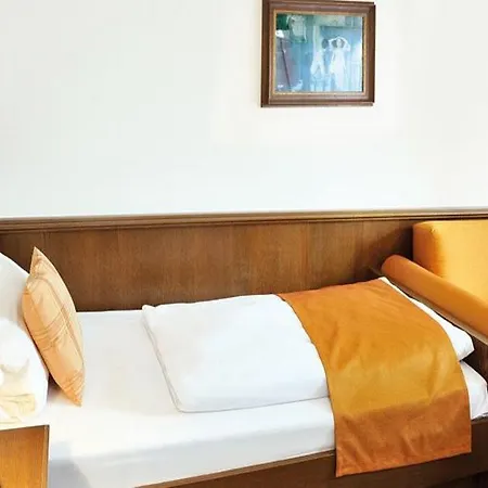 Apartmenthaus Rottalblick מלון דירות באד גריסבאך
