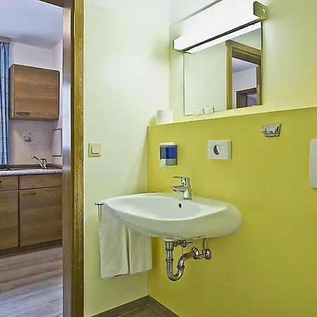 Apartmenthaus Rottalblick 公寓式酒店 3*