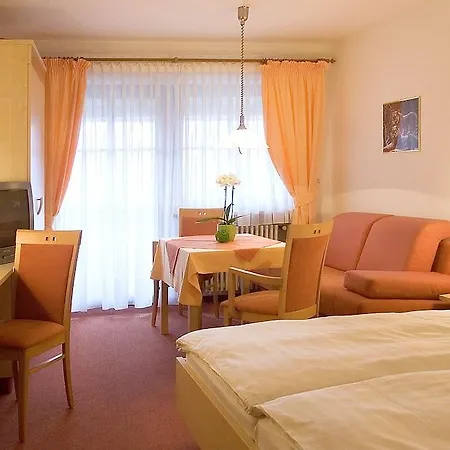 Aparthotel Apartmenthaus Rottalblick Bad Griesbach (Bavaria)